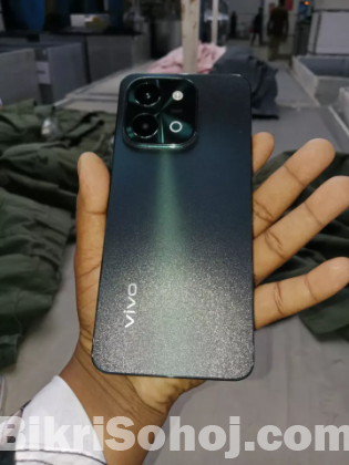 vivo y28.. 8/128